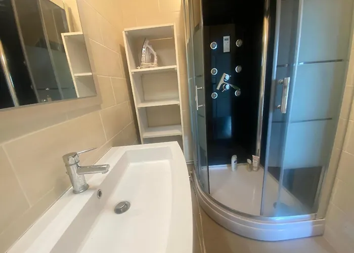 A Avec Vue Mer, Acces Direct Et Parking Securise - Fr-1-374-217 Lejlighed *